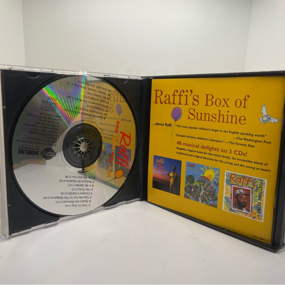 Kids - Raffi's Box Of Sunshine[3 CD/CS Box Set] - Picture 5 of 6